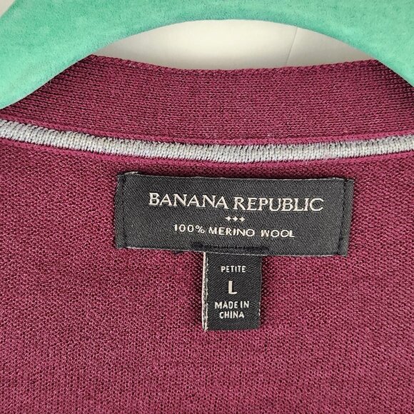 *Flawed* Banana Republic Factory 100% Merino Wool Burgundy Button Up Cardigan PL - Picture 4 of 9